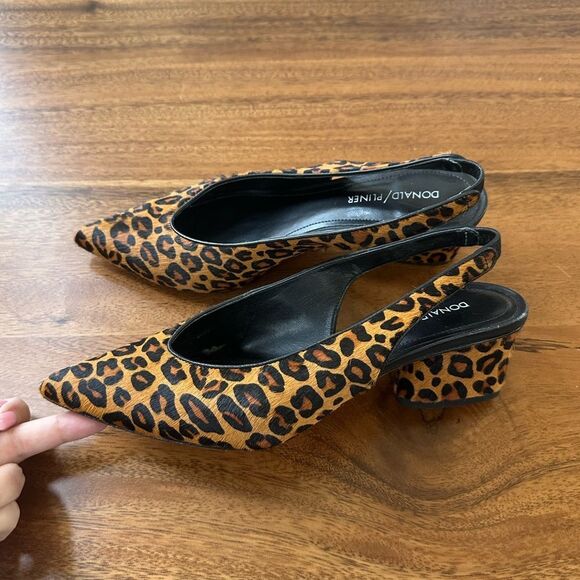 DONALD PLINER Gema Genuine Calf Hair Slingback Pump In Leopard Calfhair - Picture 1 of 8